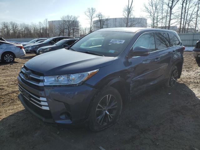 VIN 5TDBZRFH4KS962012 2019 Toyota Highlander, LE no.1