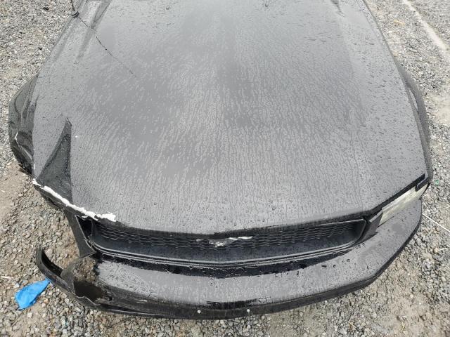 2005 Ford Mustang VIN: 1ZVFT80N455150132 Lot: 39216102