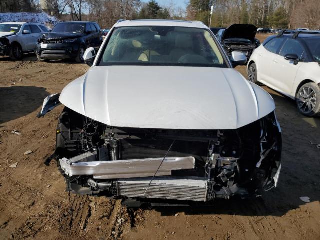 Lot #2346368437 2023 AUDI Q5 PREMIUM salvage car