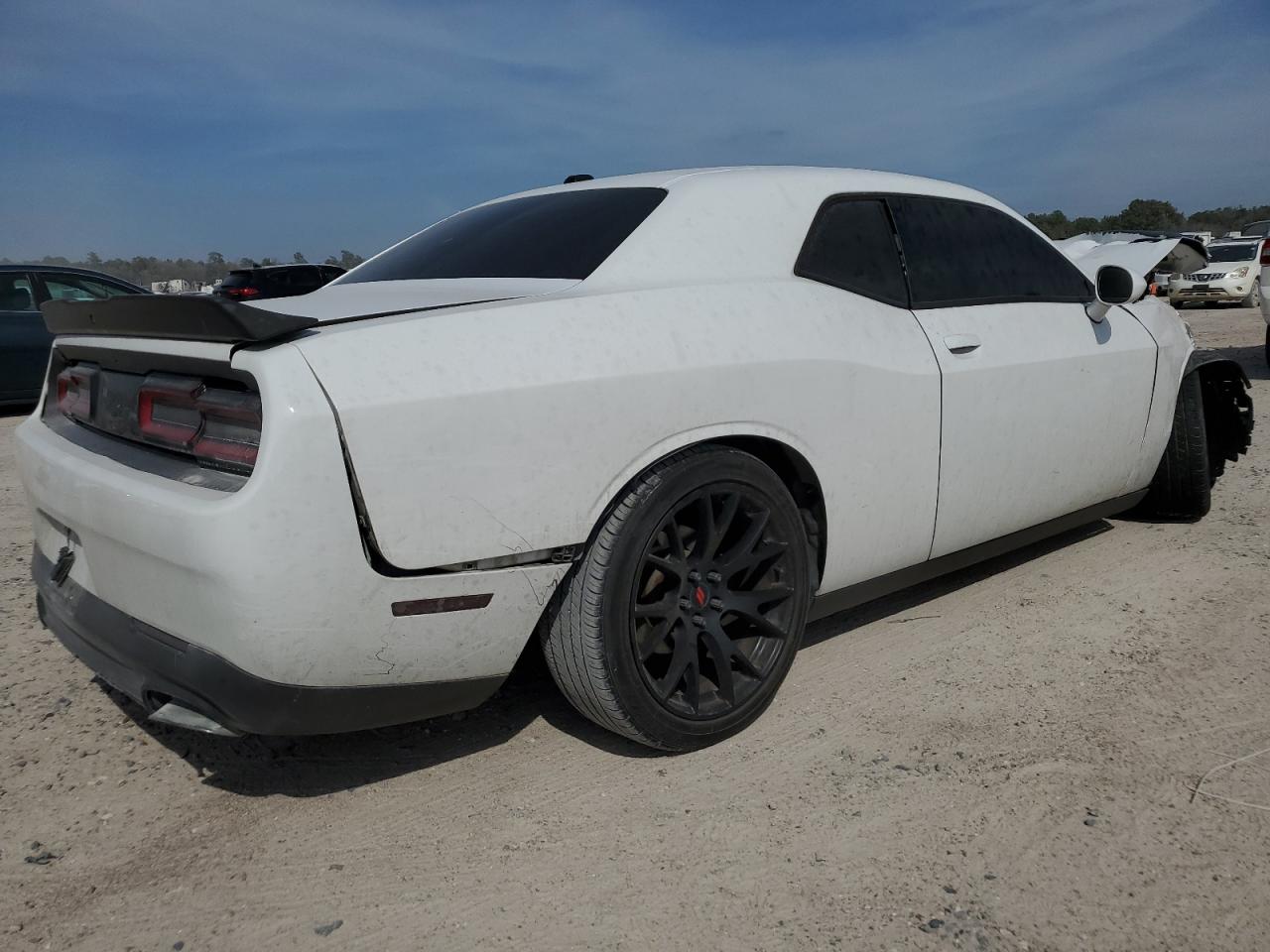 2C3CDZAGXFH704295 2015 Dodge Challenger Sxt