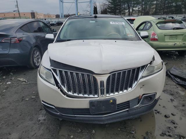 2011 Lincoln Mkx VIN: 2LMDJ8JK3BBJ30272 Lot: 41076234