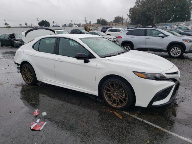 Vin: 4t1g11ak7pu105439, lot: 43840094, toyota camry se night shade 20234