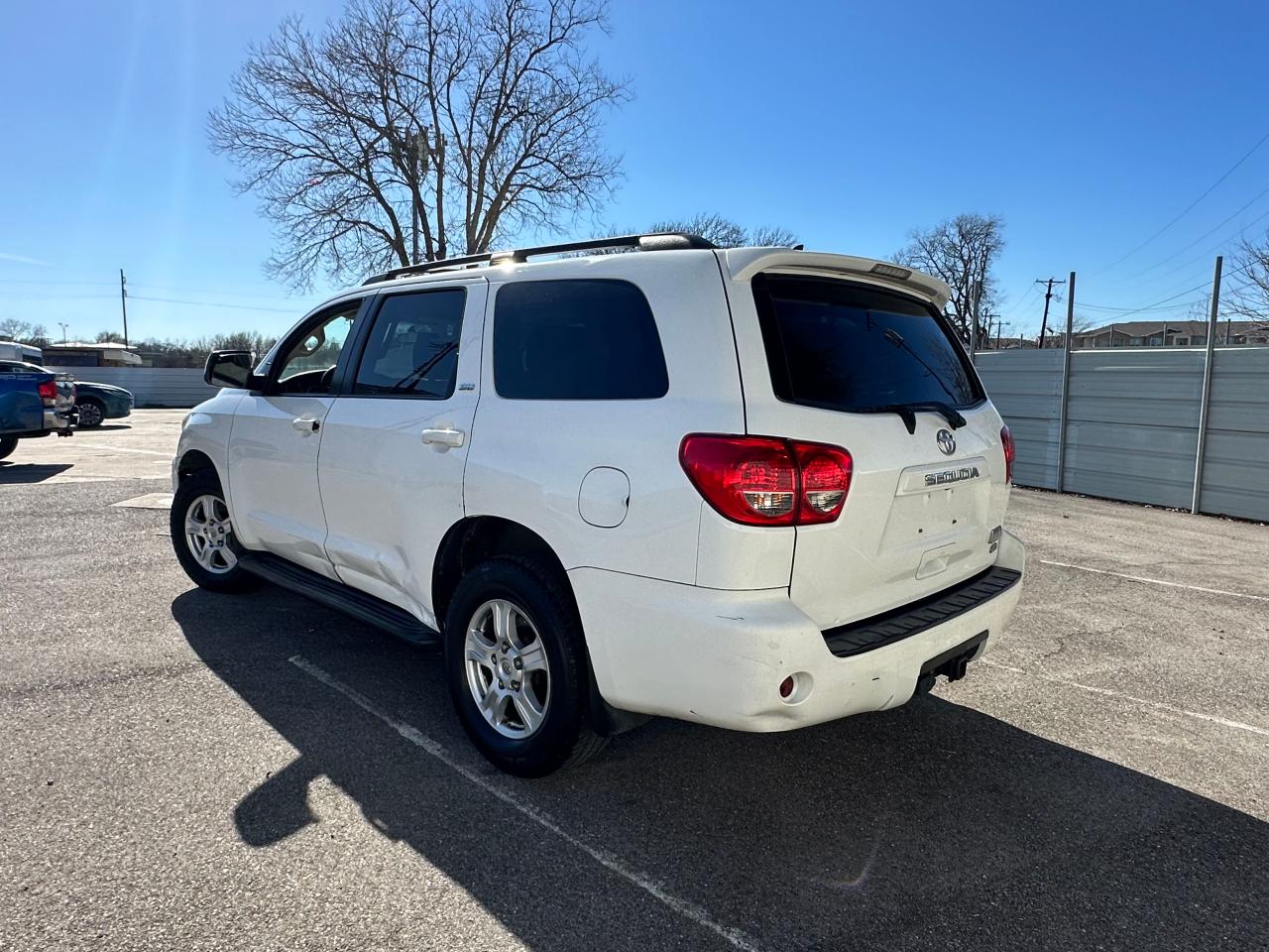 5TDBW5G16FS121785 2015 Toyota Sequoia Sr5