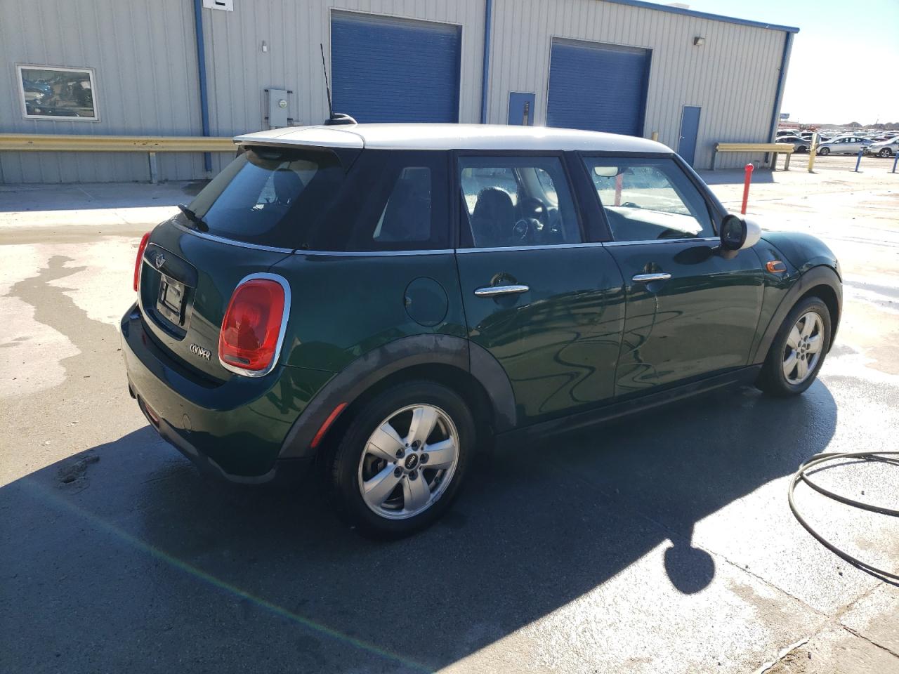 WMWXU1C51G2E16783 2016 Mini Cooper