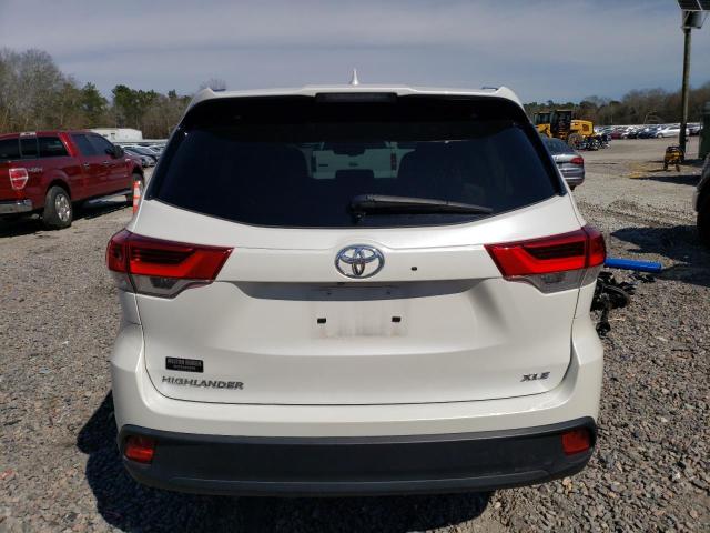 VIN 5TDKZRFH4KS319272 2019 Toyota Highlander, SE no.6