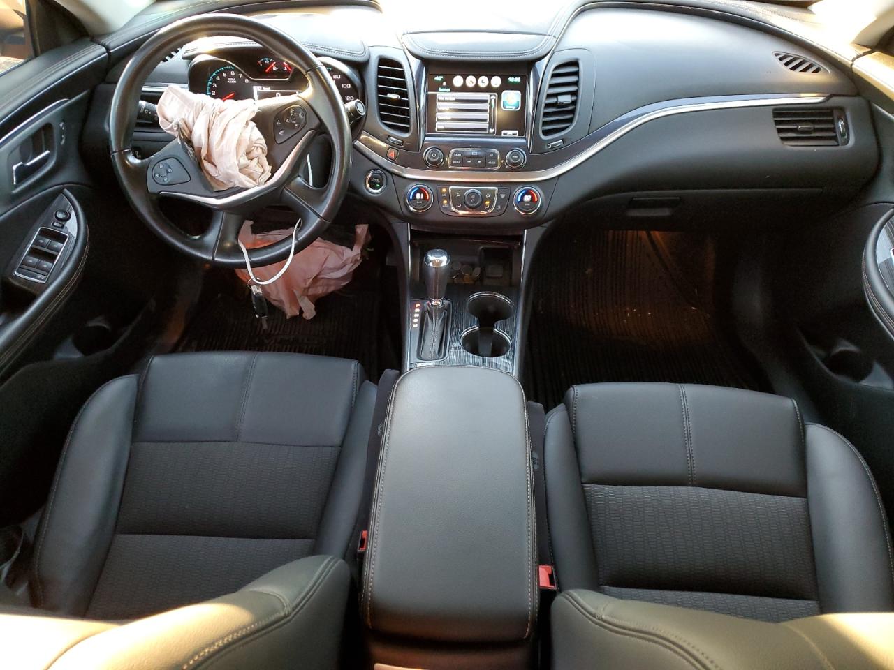 2G1105S36J9140255 2018 Chevrolet Impala Lt