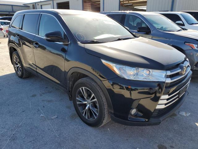 VIN 5TDZZRFHXKS311692 2019 Toyota Highlander, LE no.4