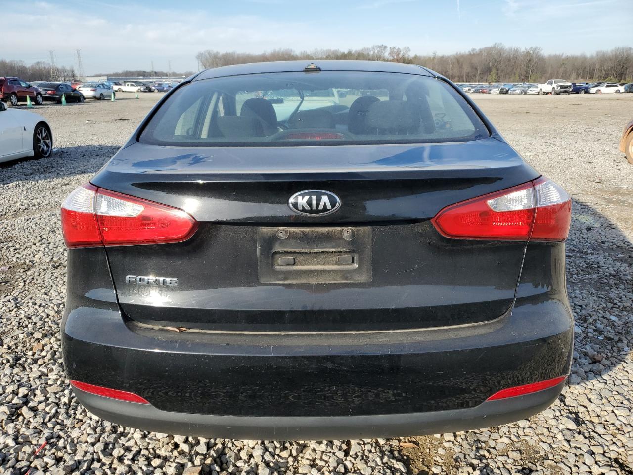 2016 Kia Forte Lx vin: KNAFK4A63G5567537