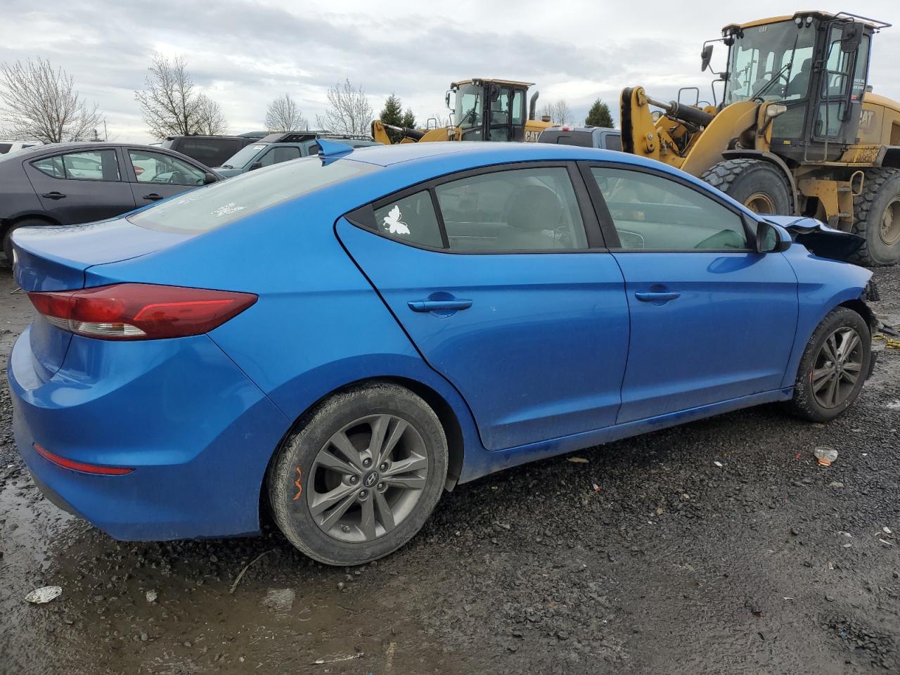 2017 Hyundai Elantra Se vin: KMHD84LF8HU138645