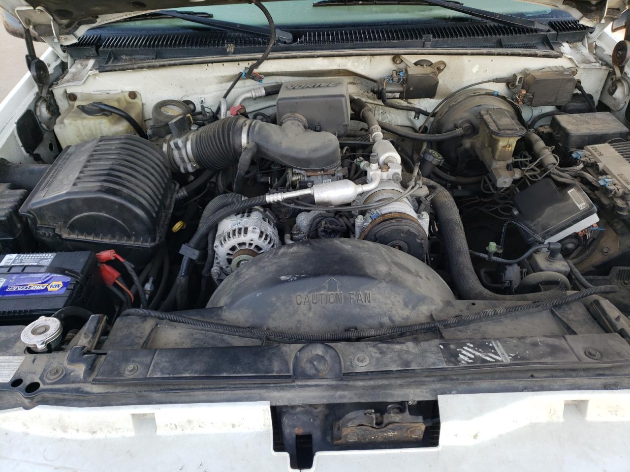 1GKFK16R0XJ765573 1999 GMC Suburban K1500