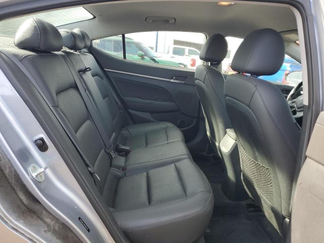 2017 HYUNDAI ELANTRA SE 5NPD84LF9HH061301