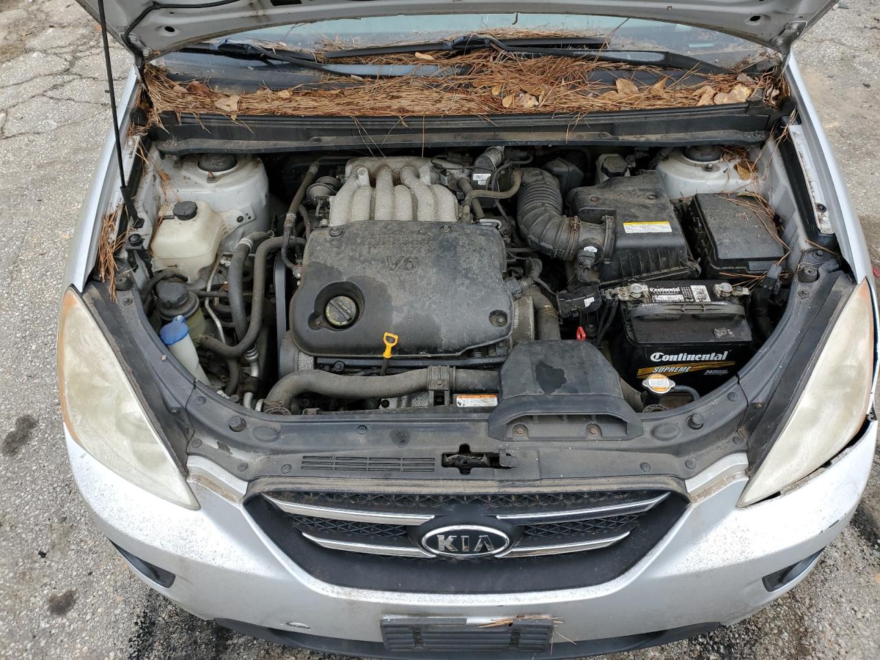 KNAFG526787194546 2008 Kia Rondo Lx