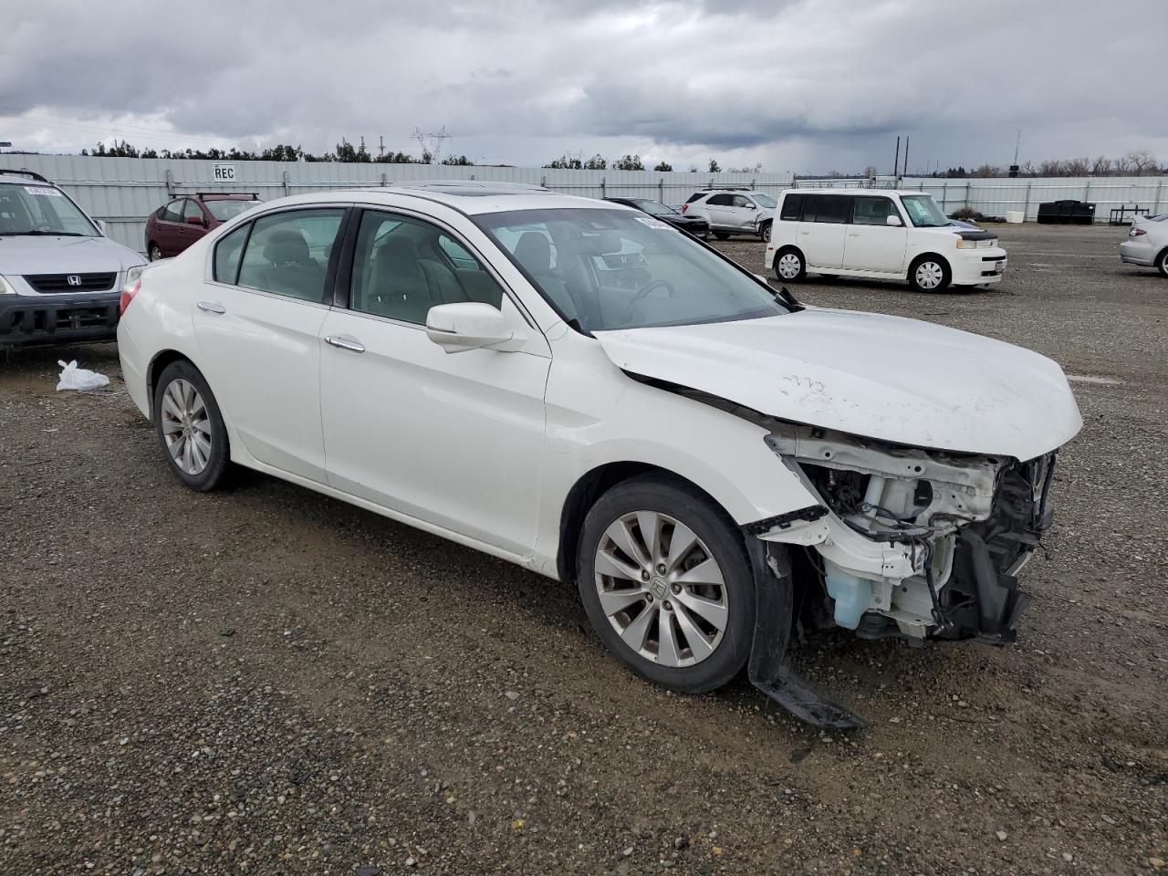 1HGCR3F81DA012998 2013 Honda Accord Exl