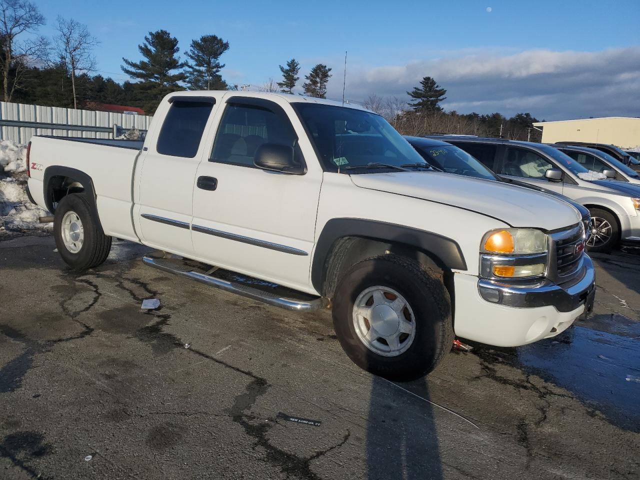 2gtek19t241373960 2GTEK19T241373960 2004 GMC New Sierra K1500