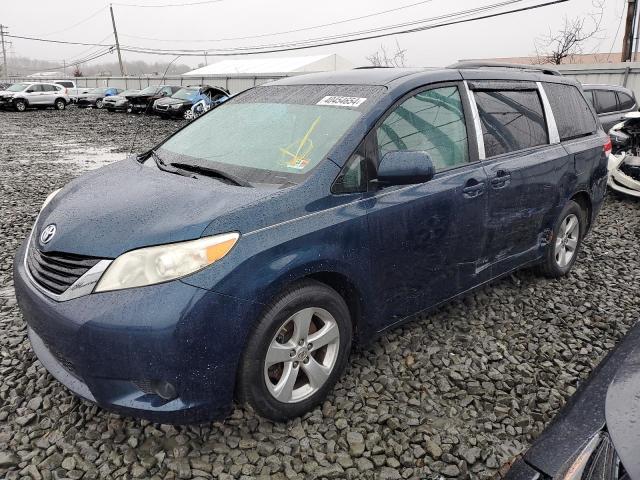 2011 Toyota Sienna LE