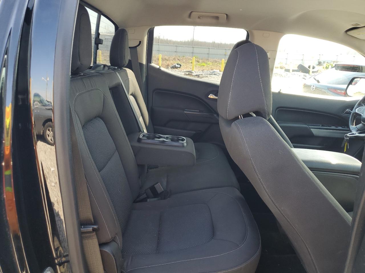 CHEVROLET COLORADO LT