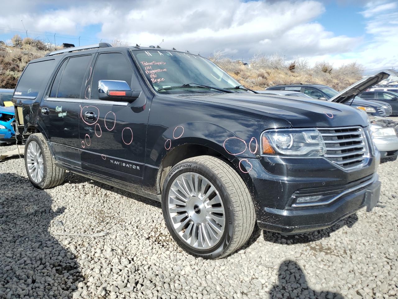 5LMJJ2JT0FEJ08757 2015 Lincoln Navigator