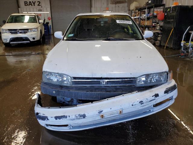 1992 Honda Accord Lx VIN: 1HGCB765XNA133399 Lot: 40688244