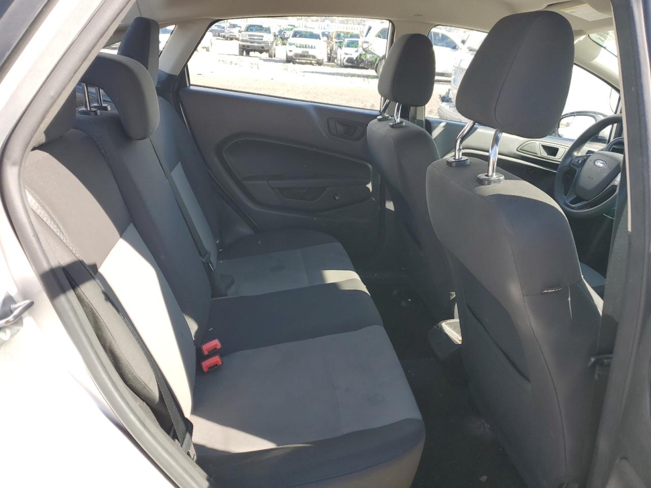 3fadp4aj9gm127130 3FADP4AJ9GM127130 2016 Ford Fiesta S