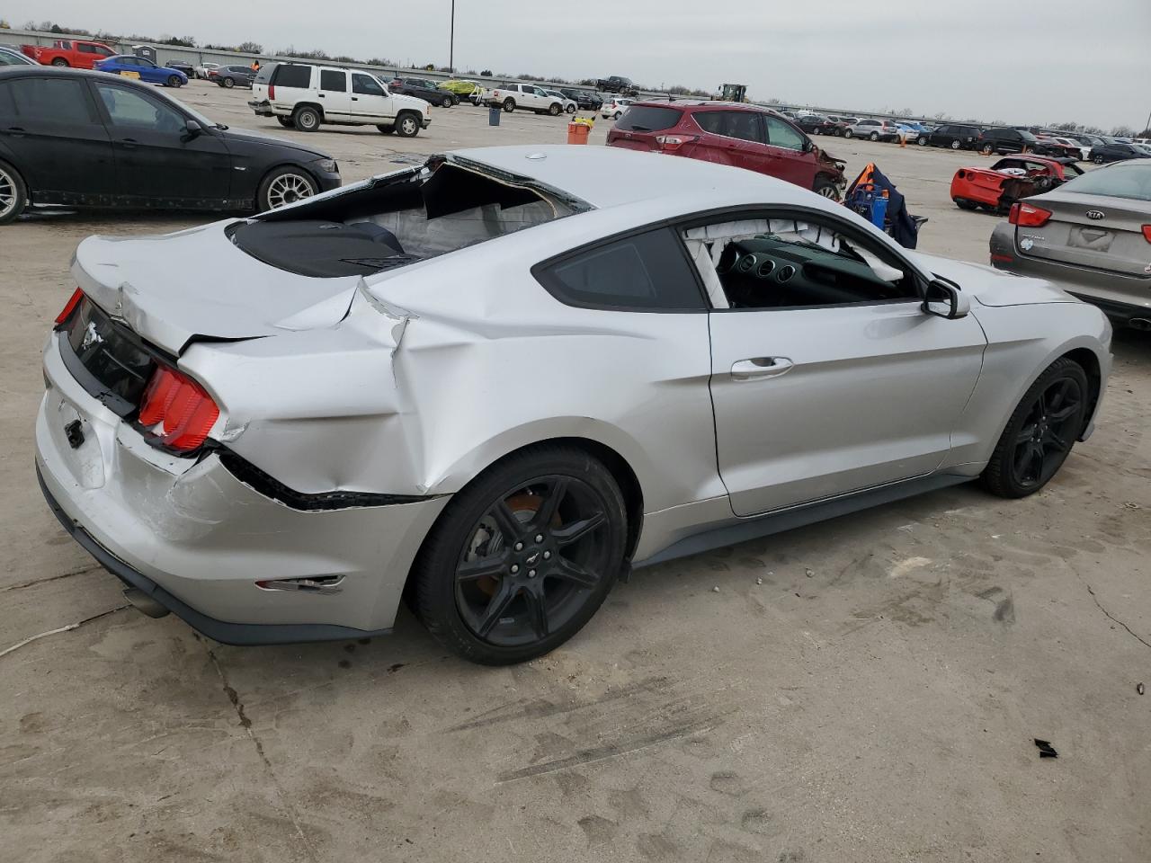 1FA6P8TH3K5184643 2019 Ford Mustang