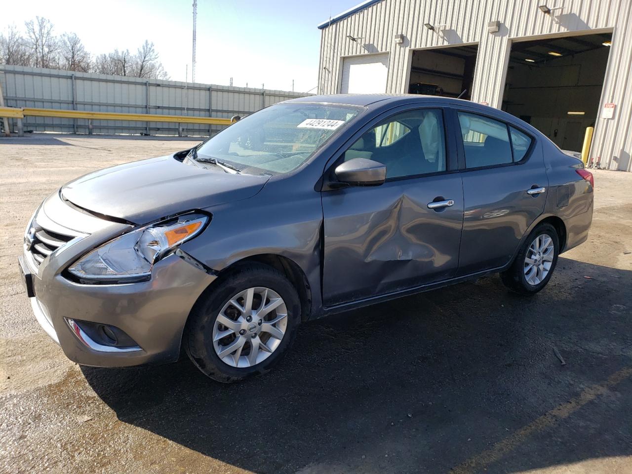 3N1CN7APXJL882756 2018 Nissan Versa S