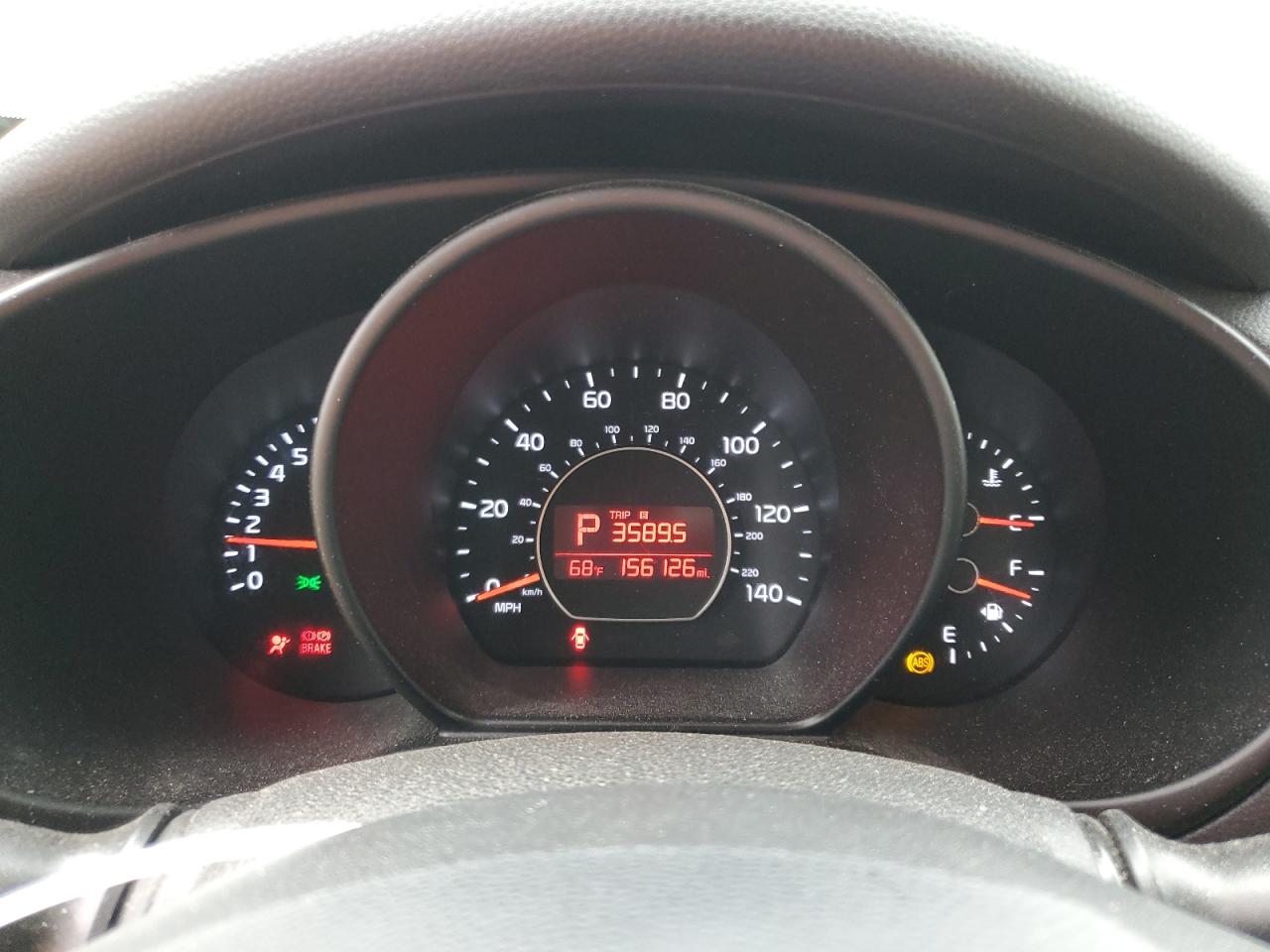 KNDJP3A50G7237066 2016 Kia Soul +