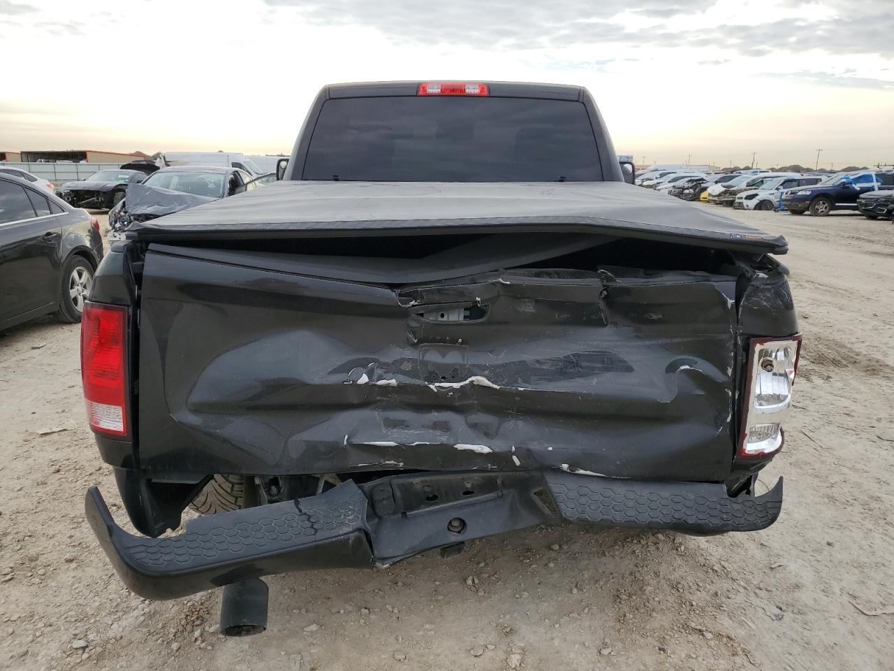 3C6JR6AT6FG707864 2015 Ram 1500 St