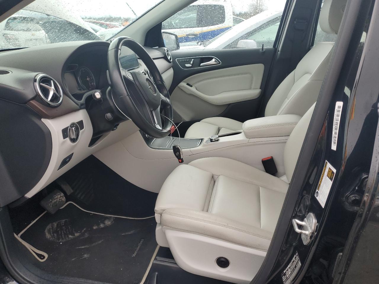 wddvp9ab6gj009138 WDDVP9AB6GJ009138 2016 Mercedes-Benz B 250E