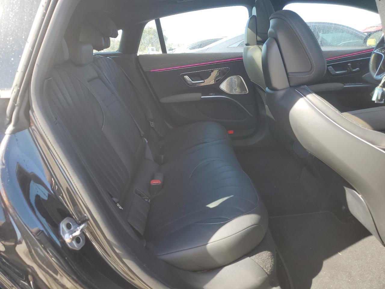 Фото: W1KCG2DBXPA033002 - 10