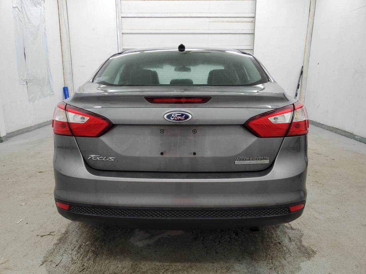 1FAHP3E28CL327796 2012 Ford Focus S