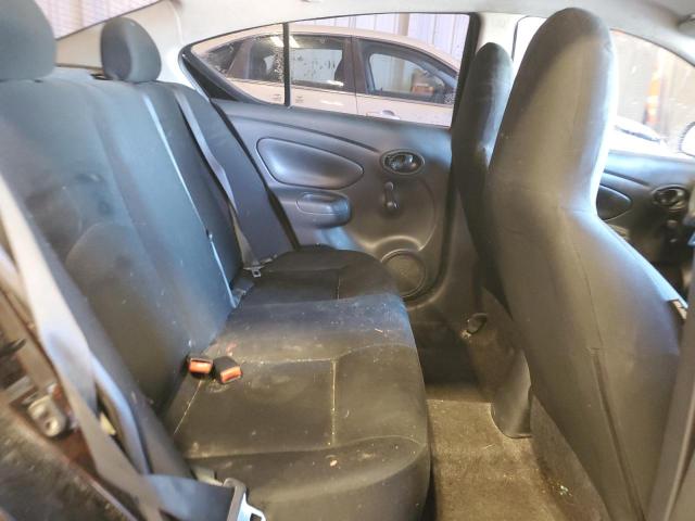 2015 Nissan Versa S VIN: 3N1CN7AP2FL825541 Lot: 42702054