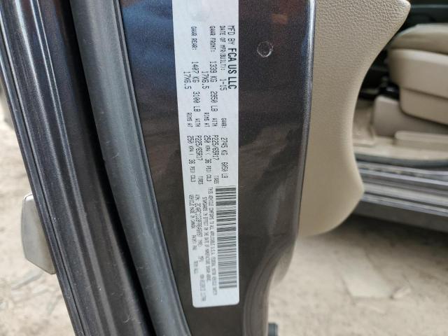 2015 CHRYSLER TOWN & COU 2C4RC1CG9FR646097