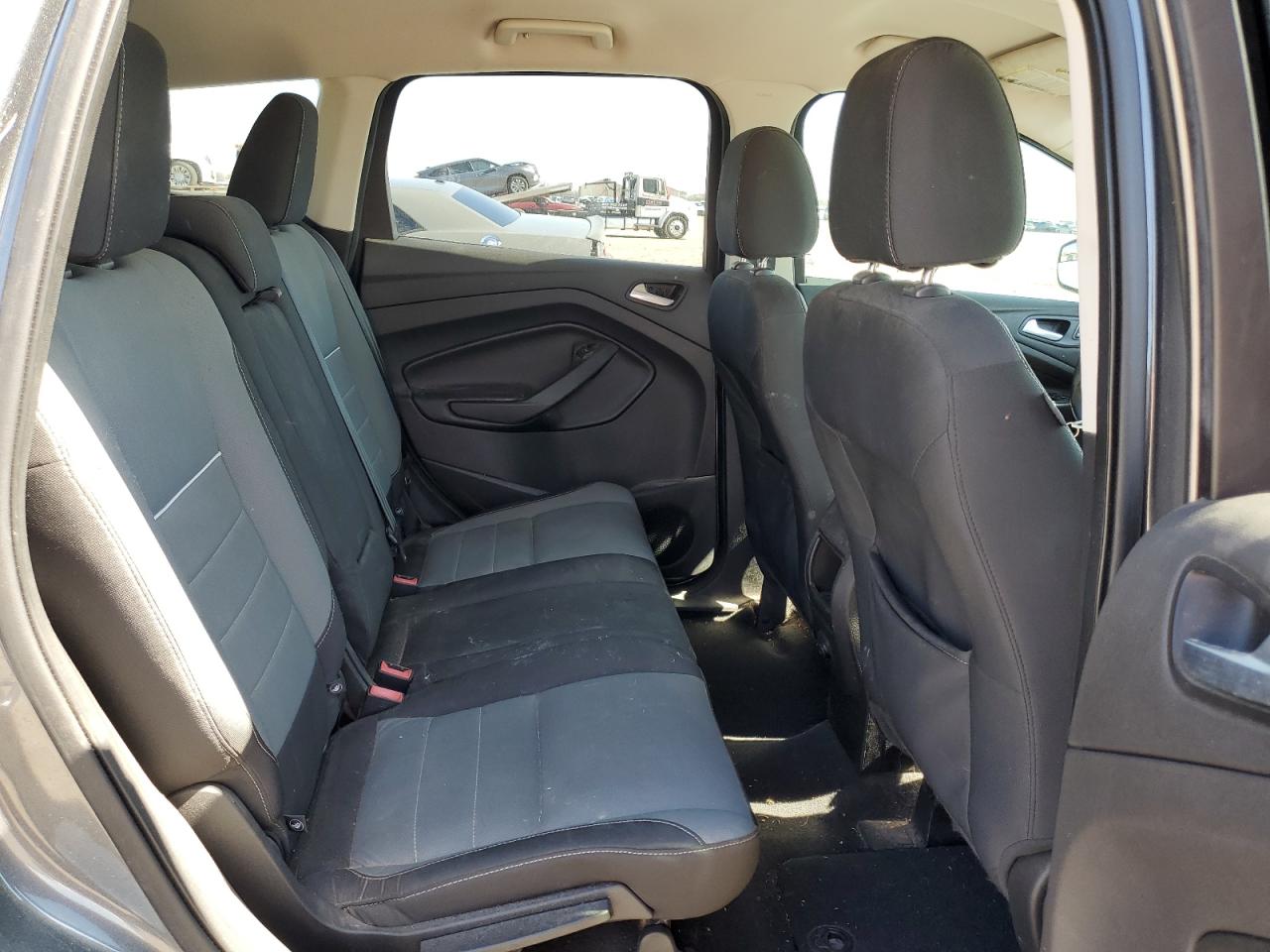 1FMCU0G97EUE52027 2014 Ford Escape Se