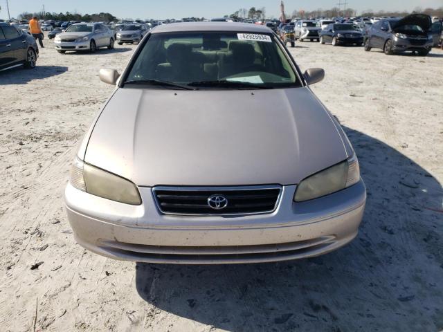 2001 Toyota Camry Ce VIN: 4T1BG22K71U774704 Lot: 42925934