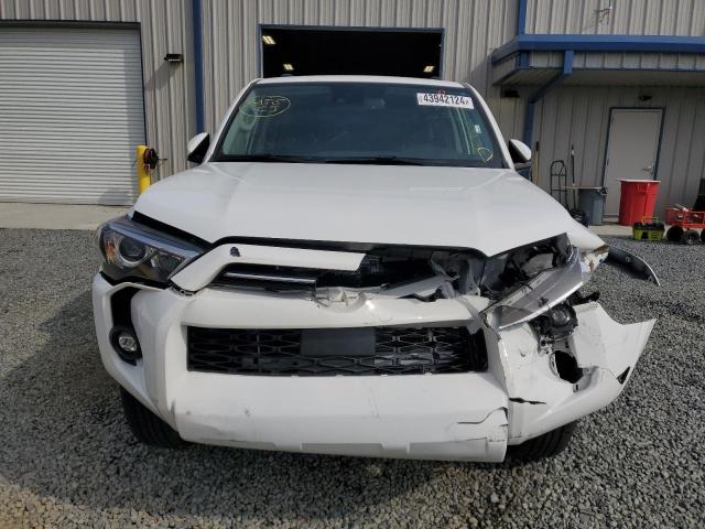 Lot #2361599836 2023 TOYOTA 4RUNNER SR salvage car