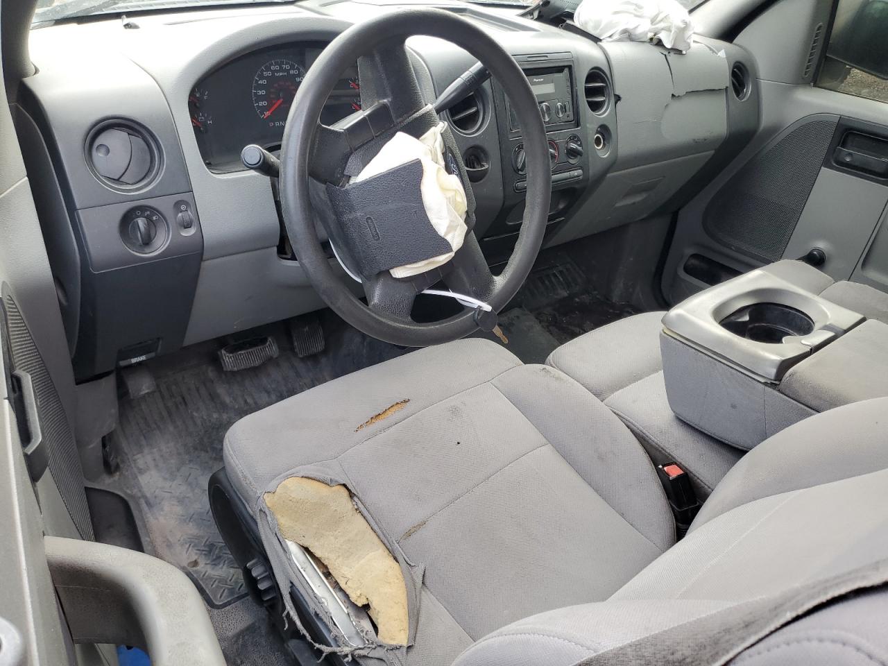 1FTRF12235NB88324 2005 Ford F150