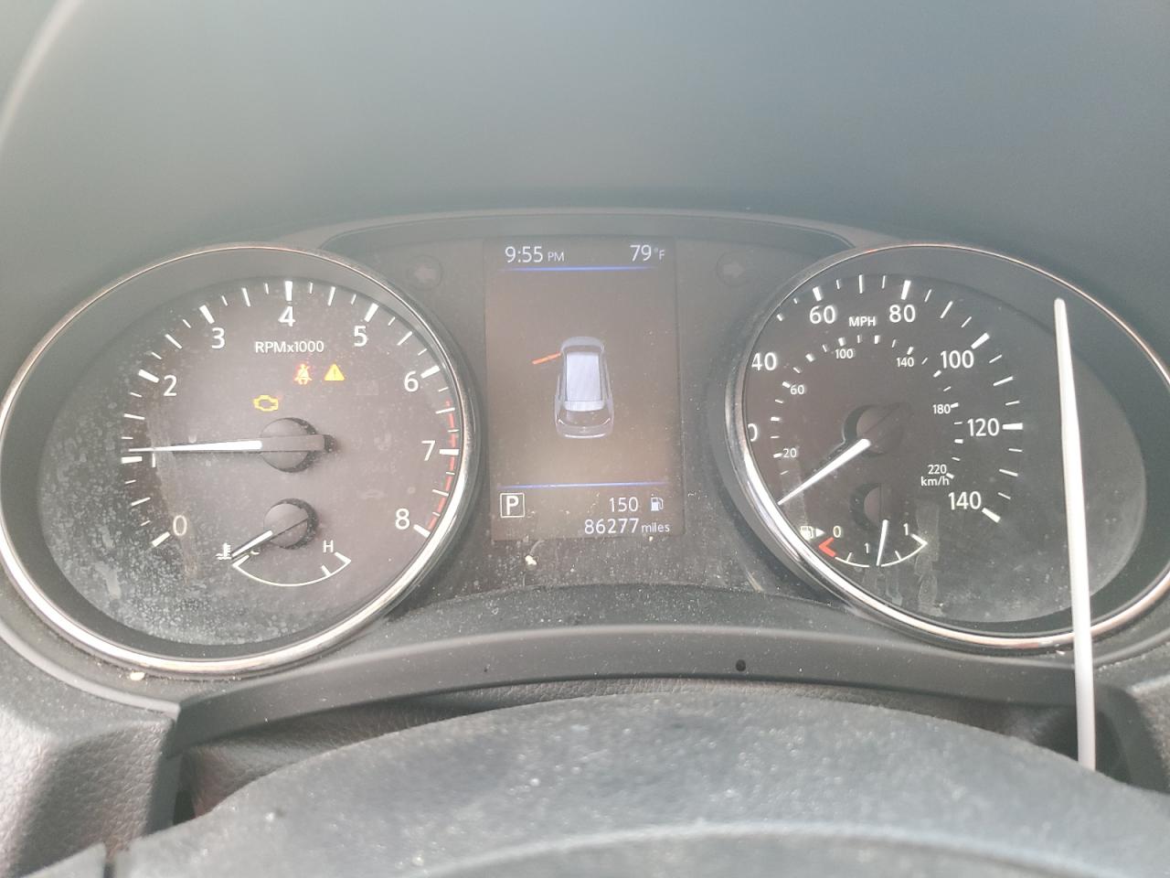 VIN: JN8AT2MT0JW488767 2018 NISSAN ROGUE