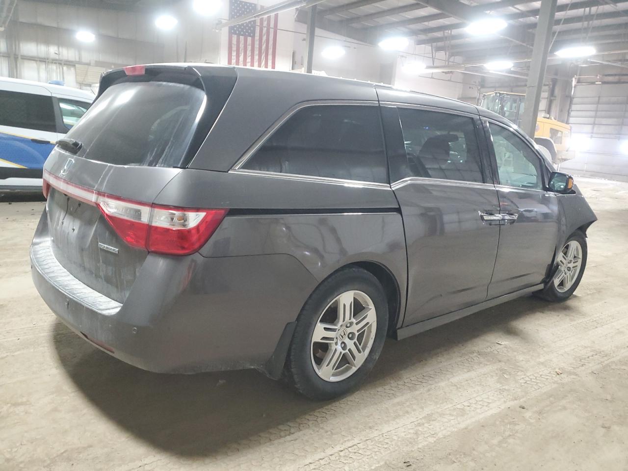 5fnrl5h98bb094096 5FNRL5H98BB094096 2011 Honda Odyssey Touring