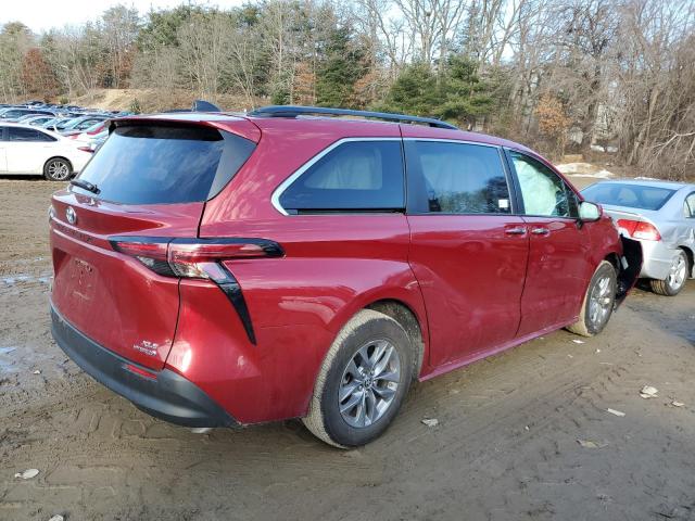 5TDYRKEC4NS121478 Toyota All Models SIENNA XLE 3