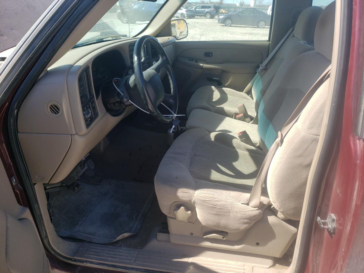 1GCEC14V72Z272259 2002 Chevrolet Silverado C1500