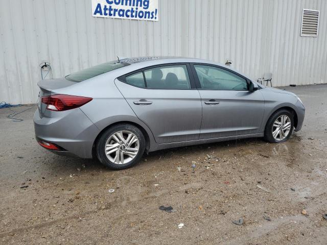 2019 HYUNDAI ELANTRA SE 5NPD84LF3KH452094