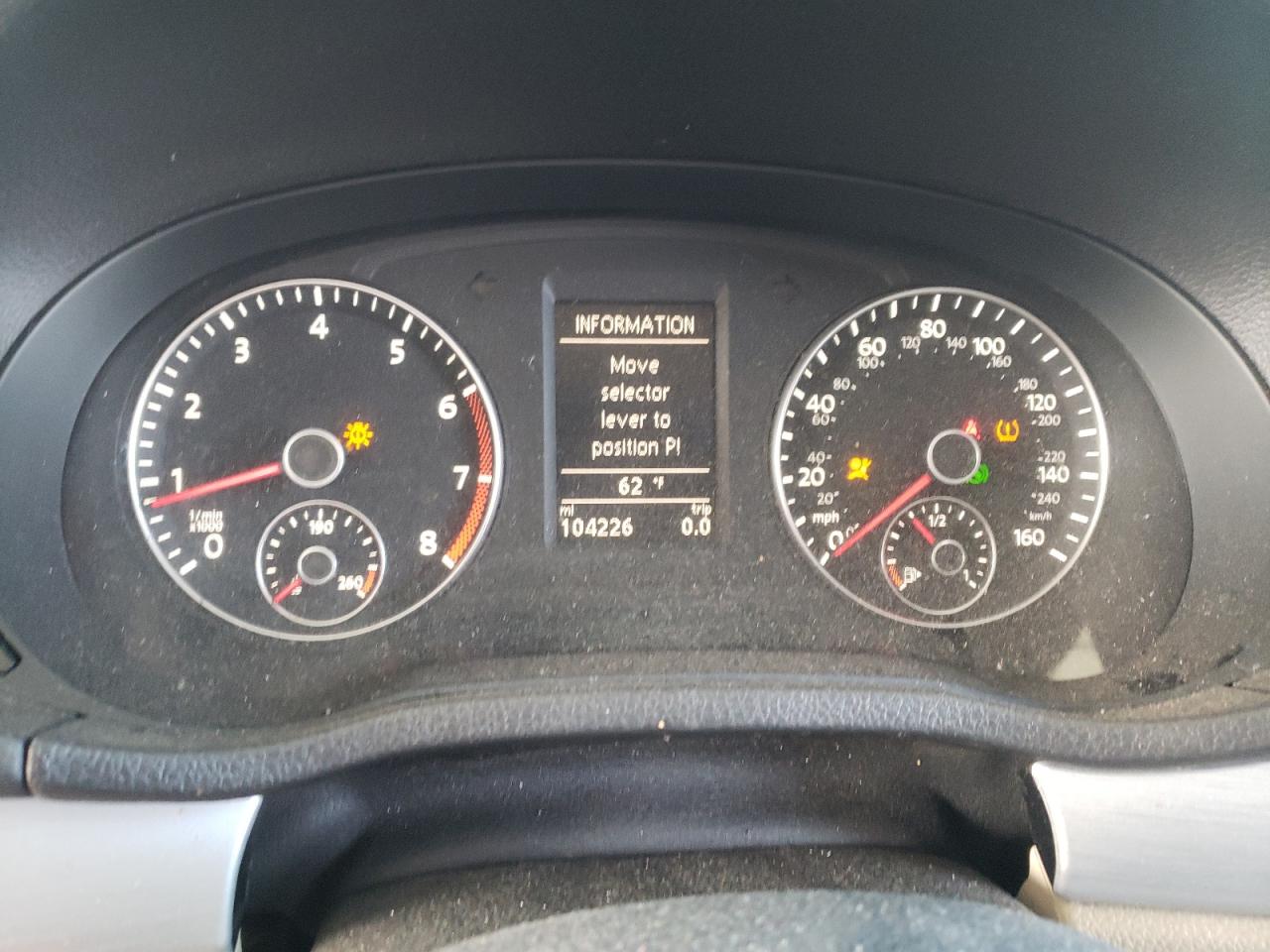 1VWBP7A37DC082817 2013 Volkswagen Passat Se