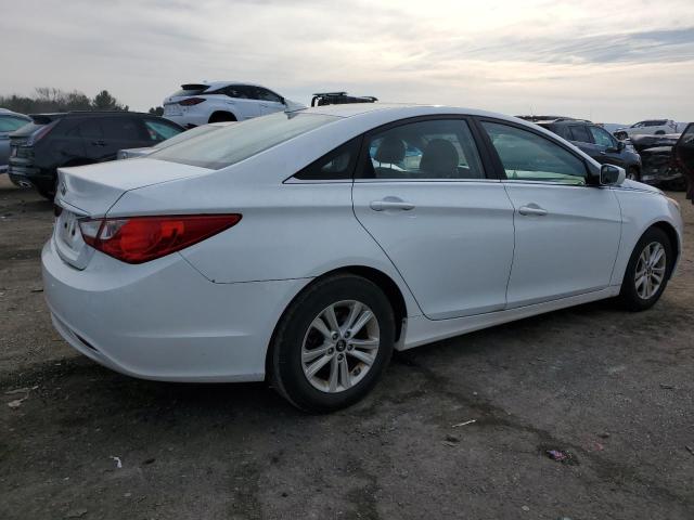 2011 Hyundai Sonata - Image 3