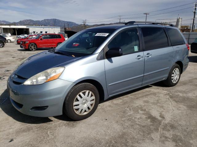 Lot #2554360022 2010 TOYOTA SIENNA CE salvage car