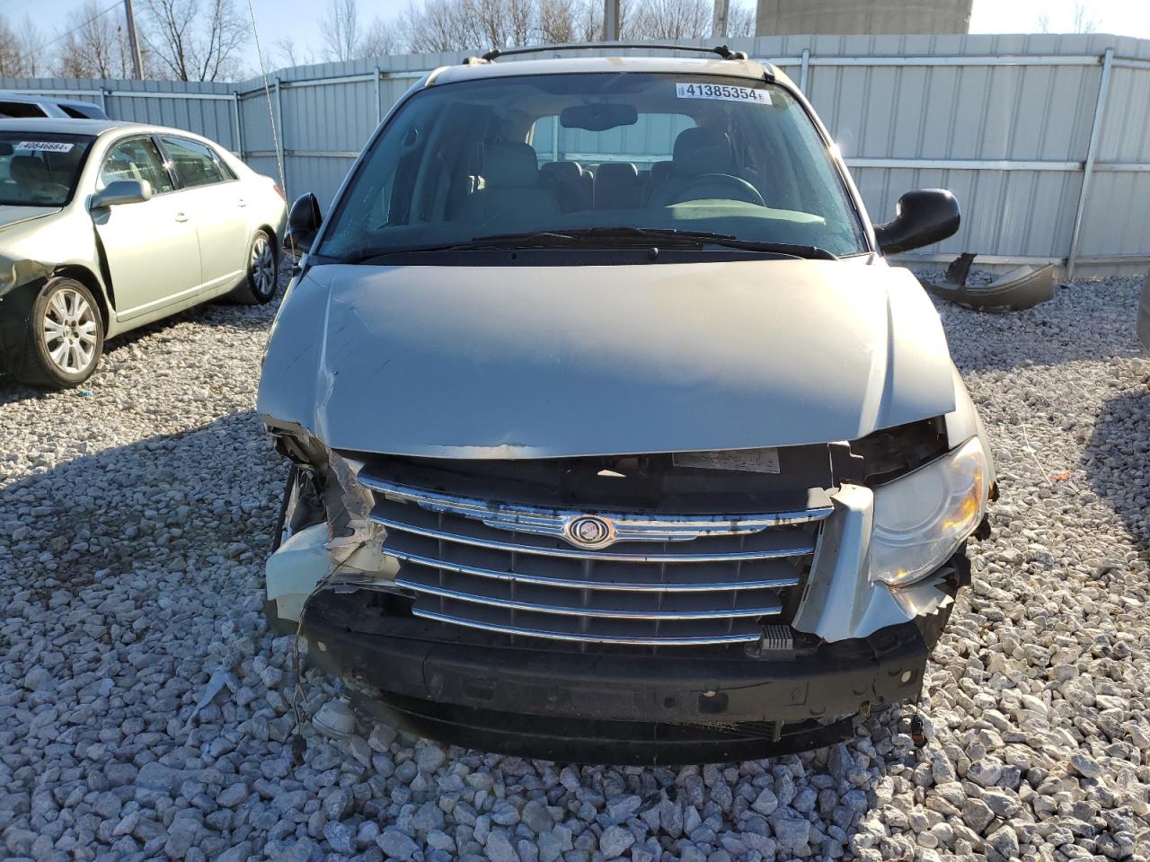 2C4GP54L35R269358 2005 Chrysler Town & Country Touring