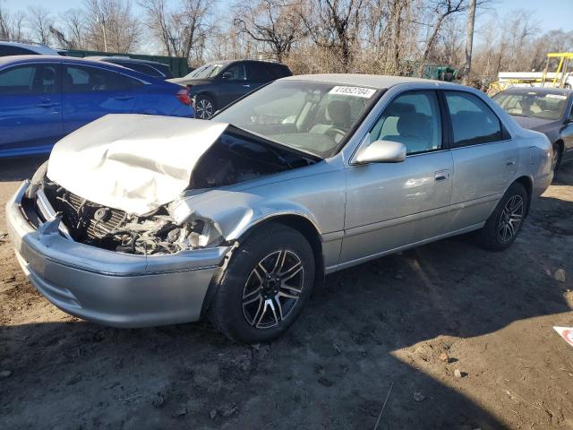 Lot #2436429756 2001 TOYOTA CAMRY LE salvage car