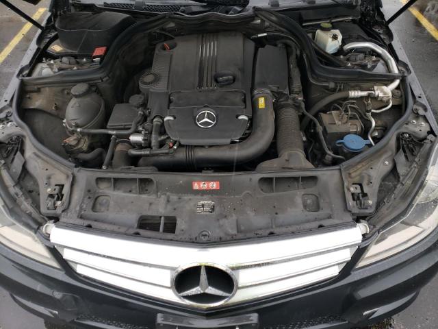 VIN WDDGF4HB9DA759259 2013 Mercedes-Benz C-Class, 250 no.11