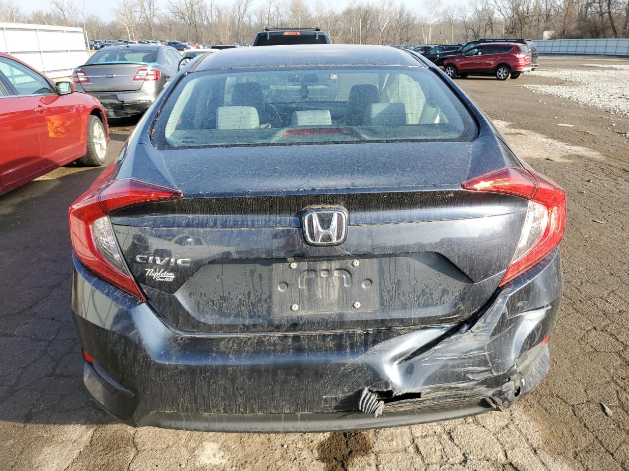 19XFC2F5XHE027984 2017 Honda Civic Lx