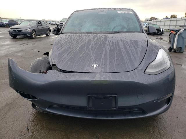 7SAYGDEE1PF748099 Tesla Model Y  5