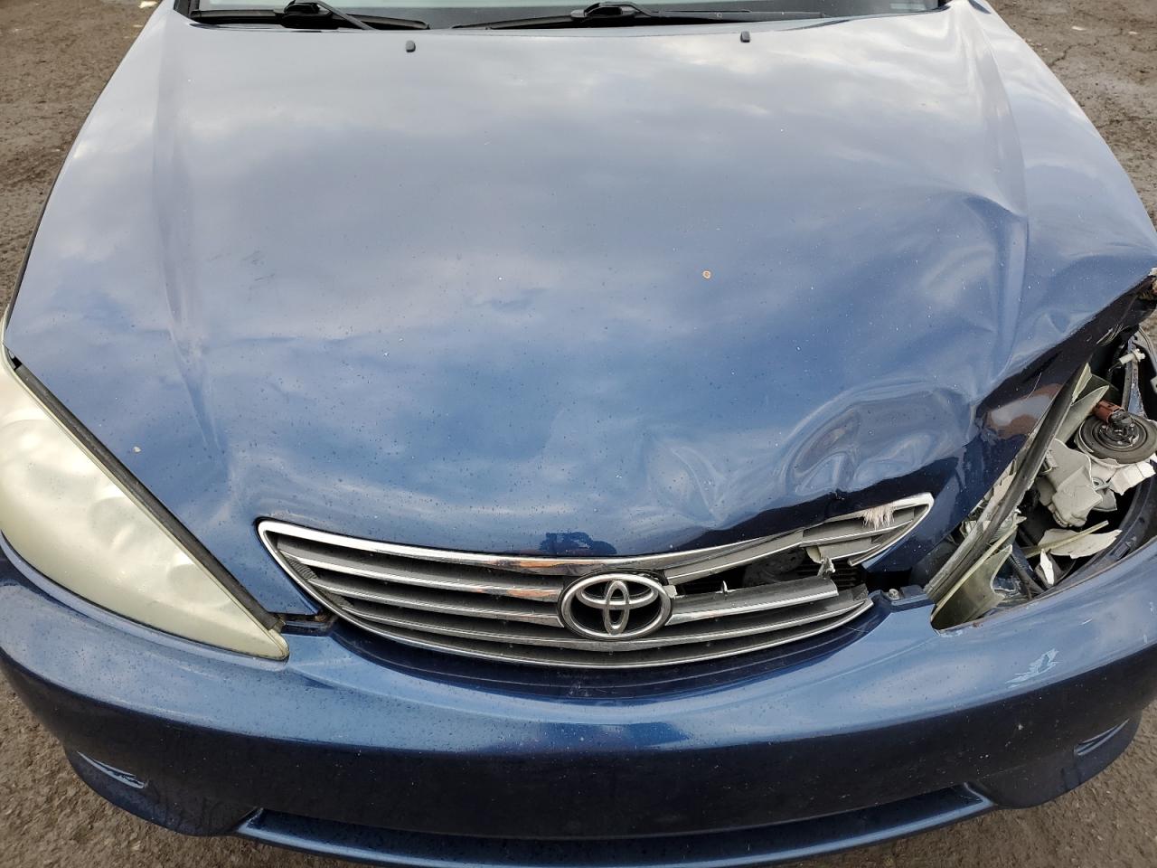 4T1BE32K05U087565 2005 Toyota Camry Le